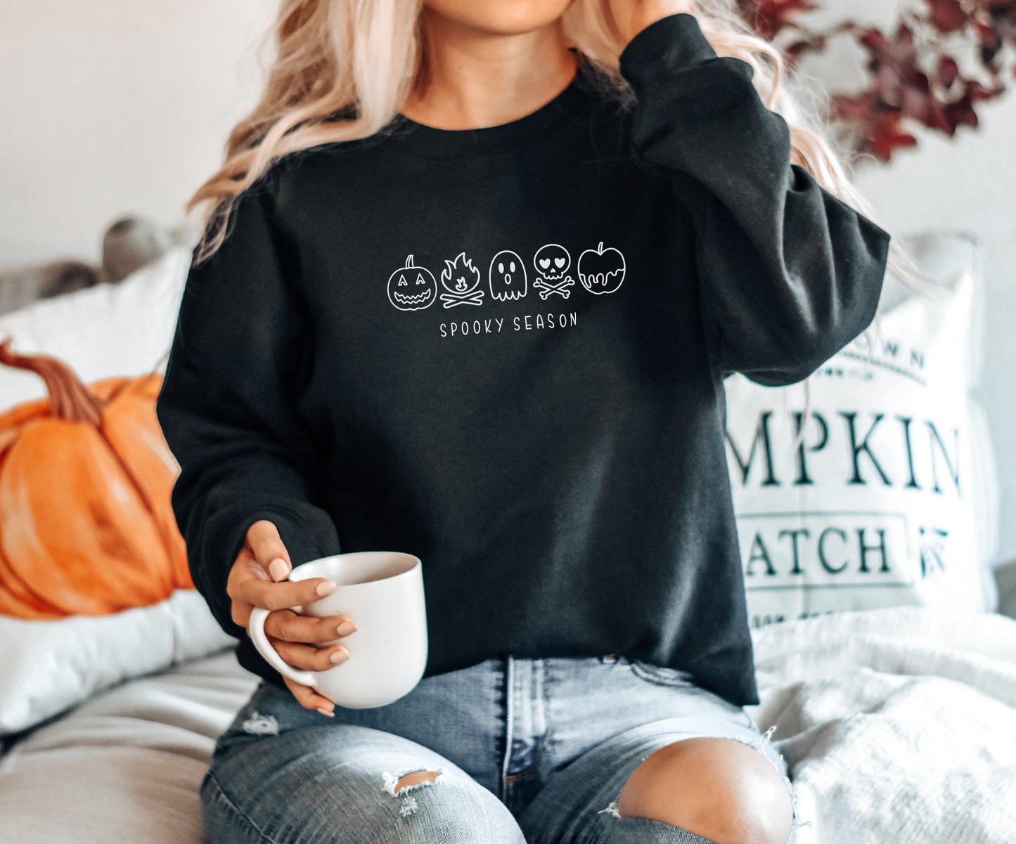 Spooky Season Doodle Crew Neck Sweatshirt-black